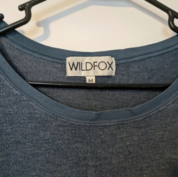 Wildfox Medium Long Sleeve top guc - Picture 2 of 4